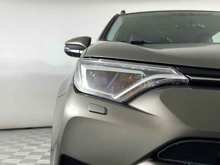 TOYOTA RAV4 2.2, 2015 года, Автоматическая, Бронзовый