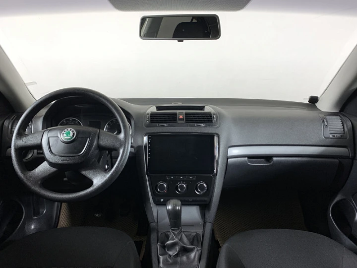 SKODA Octavia 1.4, 2012 года, Механика, БЕЛЫЙ